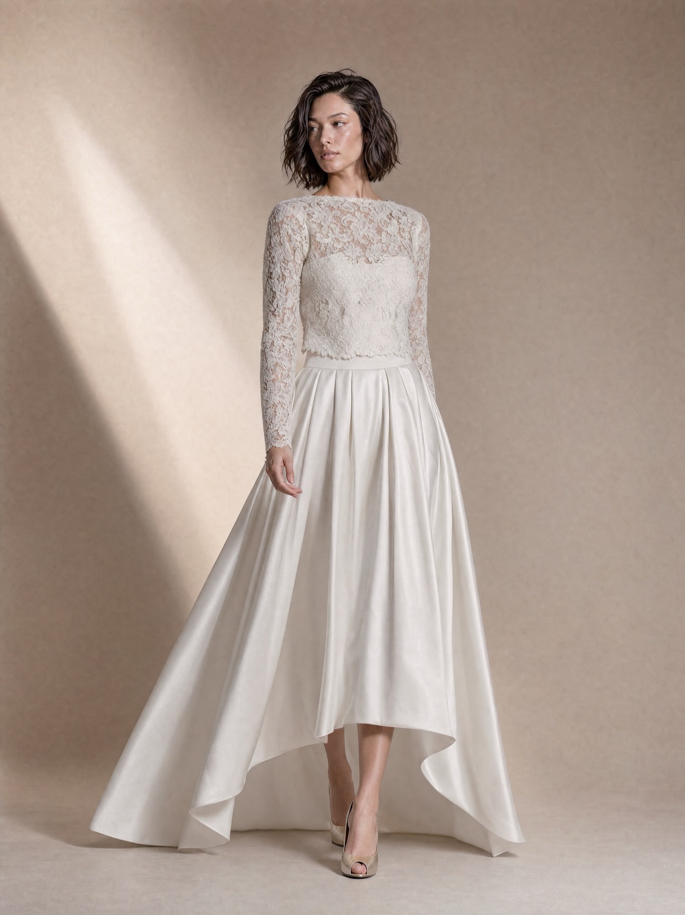 Wiolla, high-low nederdel, forside
