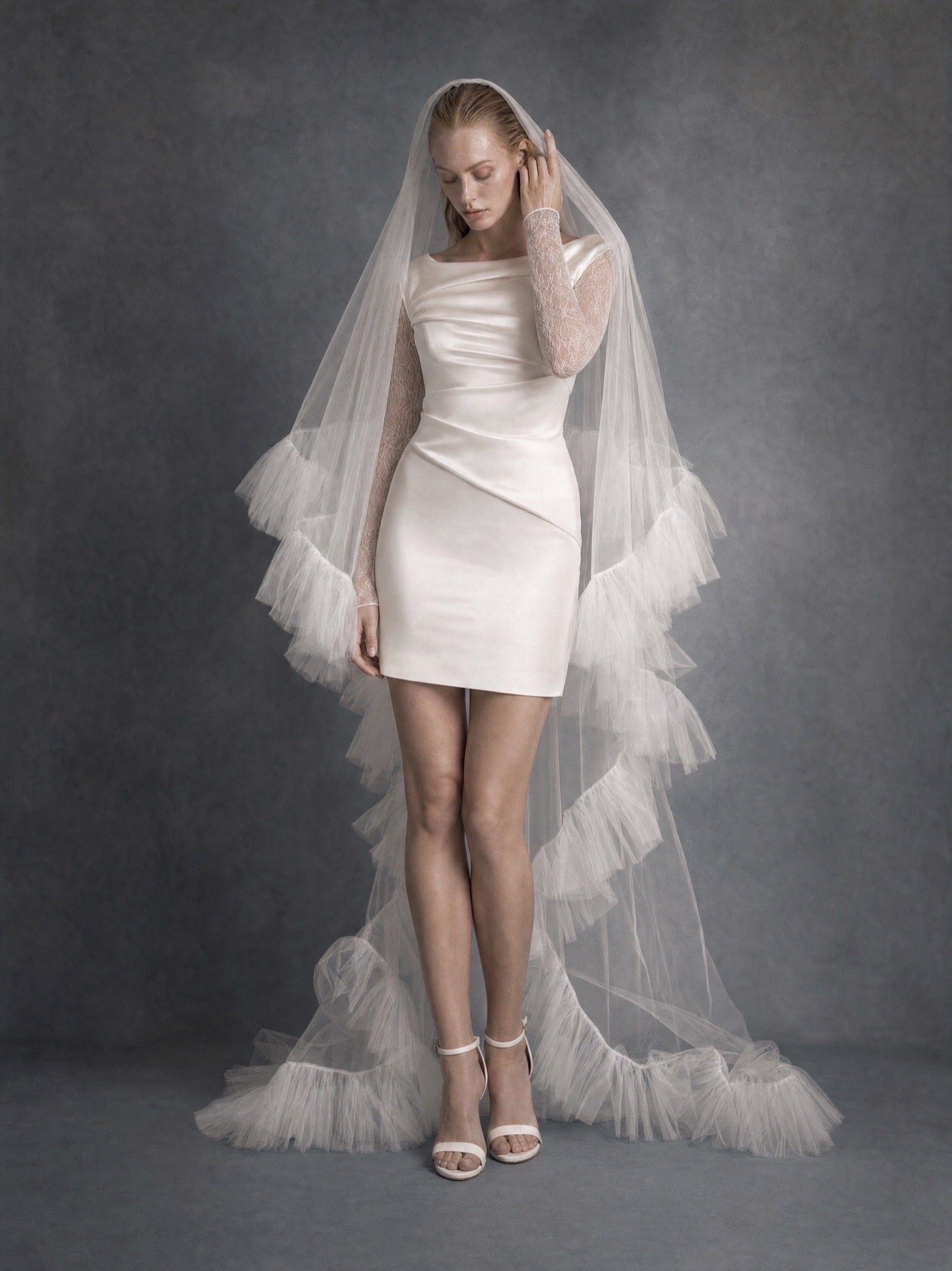 Lullu brudeslør, Couture-Stuen